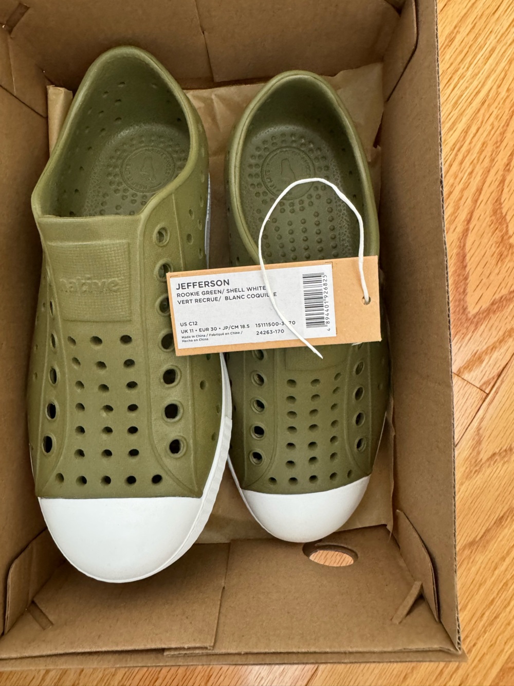 Brand new Native Jefferson C12 rookie green